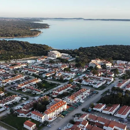 In Barbariga-apartment 3